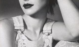 悲惨世界安妮海瑟薇