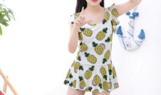 中学生模特泳装走秀