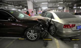 郑州奔驰堵车库后续