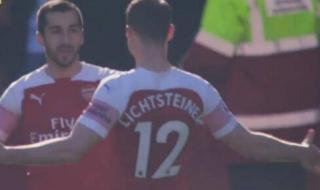 曼联夺得联赛杯冠军